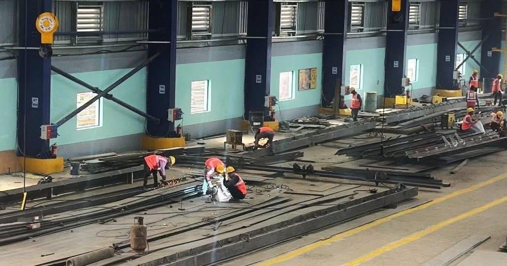 bengalwithrohit's tweet image. Yesterday, BTL EPC Ltd - Engineering a #kolkata based ‘Industrial Machine manufacturing’ company inaugurated a new #factory shed at their #Durgapur facility, marking a significant expansion in their manufacturing footprint.

#Durgapur #Manufacturing #kolkata #westbengal #newjobs