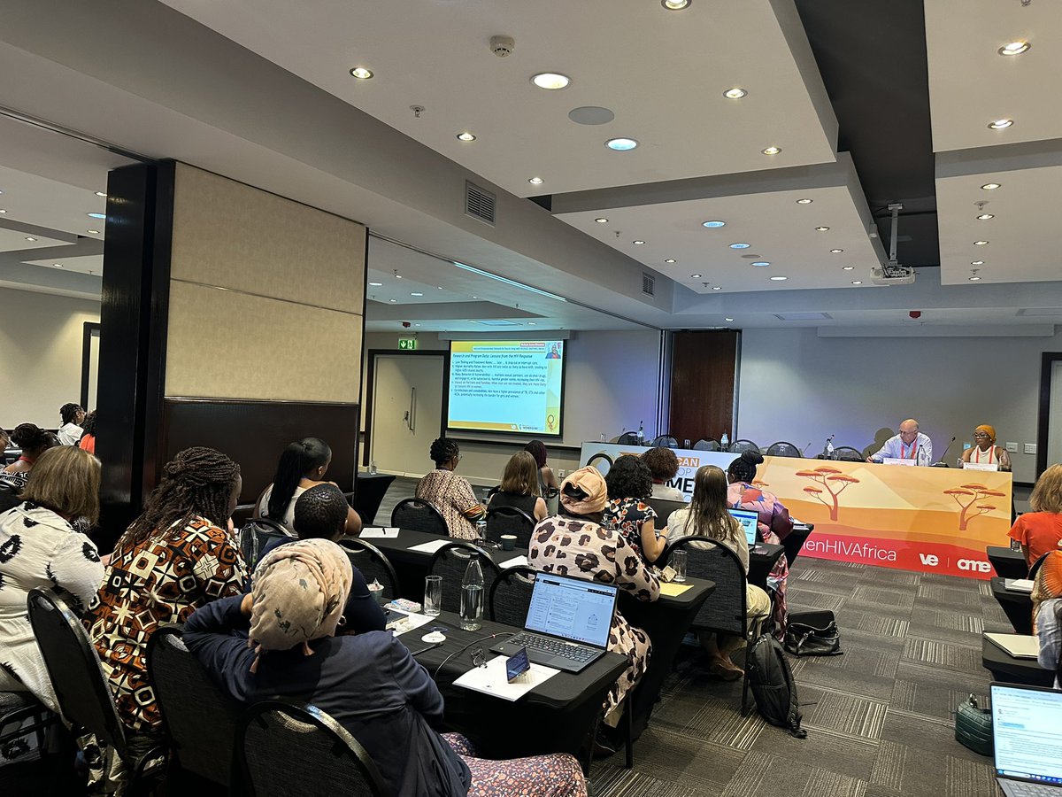 AfricaREACH1's tweet photo. 📍Currently at the 3rd African Workshop on Women &amp; HIV!
As proud endorsers, #AfricaREACH is here to engage with the latest science &amp; policy shifts. We’re joining clinicians &amp; advocates to ensure these insights translate into a stronger HIV response for #AGYW across the continent https://t.co/gIHf19YPxc