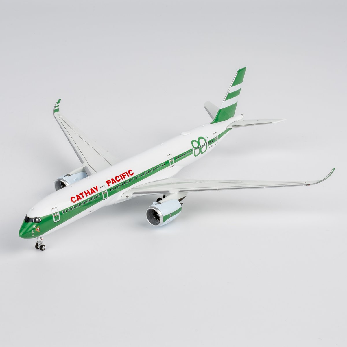 本日のおすすめ
【お取り寄せ商品】1/400 A350-900 キャセイパシフィック航空「キャセイ80周年記念塗装」 B-LRJ
👇👇👇👇👇👇👇
hikoukicyann.stores.jp/items/6974257f…

＃旅客機模型
＃飛行機模型専門店
＃飛行機模型