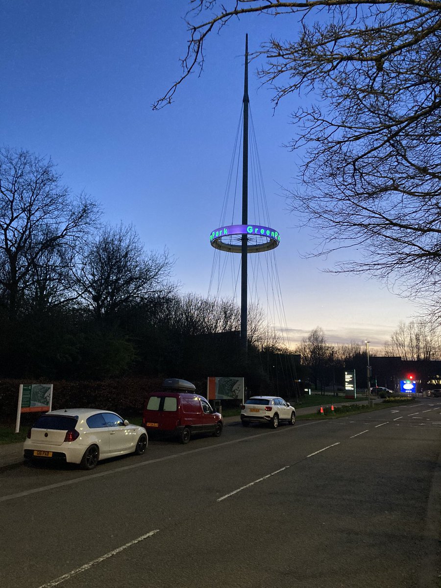 stuartcm's tweet photo. Last night’s run at Green Park, Reading, home to my half marathon PB.🏃🏻‍♂️🙂 https://t.co/JGW3eRgekV