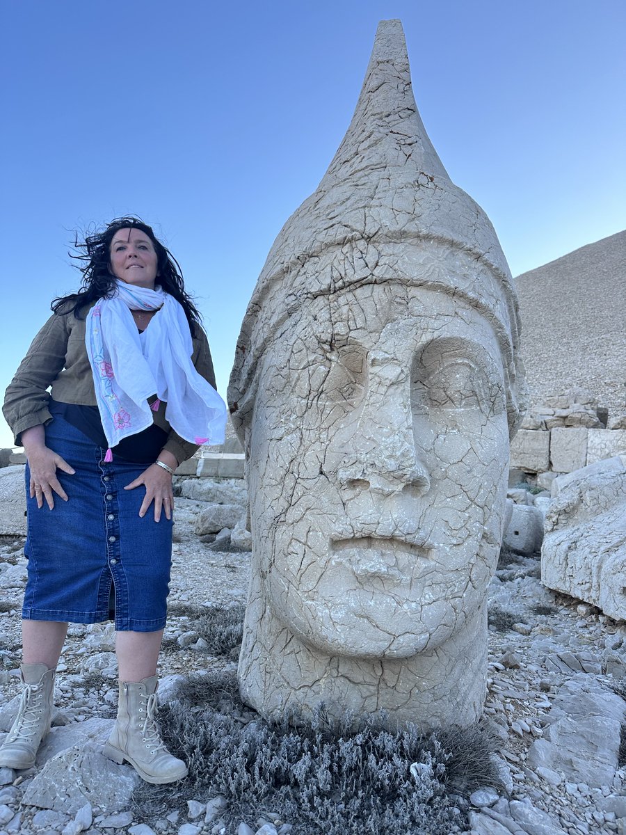 Bettany Hughes💙 tweet media