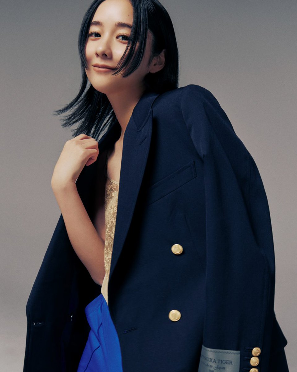 ot_japan's tweet photo. Onitsuka Tiger x 堀田 真由
インタビューlook.2 公開
「人の言葉に耳を傾けることで、自分と演技を深めてきた」 活動10周年という節目の今、彼女の視点を紐解く。
https://t.co/DU0WaNR7d3
#ONITSUKATIGER
#OTMAGAZINE
#ONITSUKATIGERSS26
#オニツカタイガー
#堀田真由
#mayuhotta https://t.co/NK9VkmEbdb