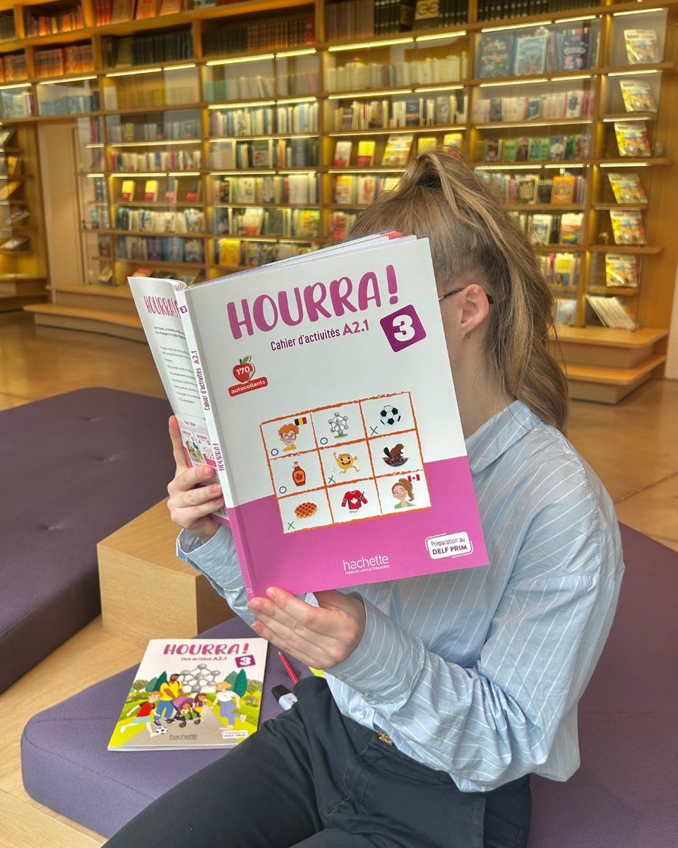 Hachette FLE tweet media