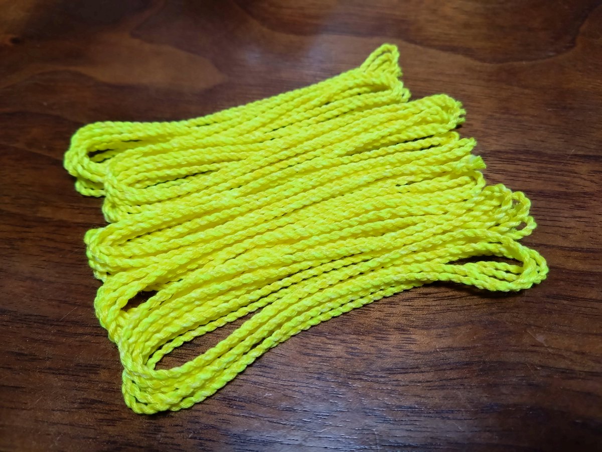 Flow_Components's tweet image. Antinomy String（Honey Lemon）
今月末に販売予定です！

ちょっとだけ太めのストリングが好きな方へ🧵
Idea String同様滑りの良い素材を使用しています

#FlowString　#AntinomyString