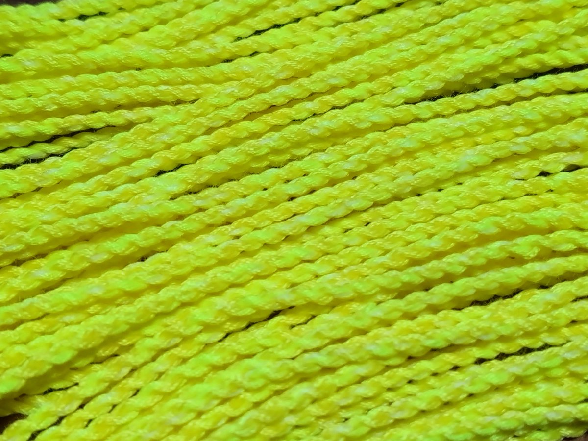 Flow_Components's tweet image. Antinomy String（Honey Lemon）
今月末に販売予定です！

ちょっとだけ太めのストリングが好きな方へ🧵
Idea String同様滑りの良い素材を使用しています

#FlowString　#AntinomyString