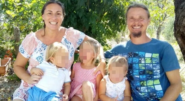 Arcivescovo Carlo Maria Viganò tweet media