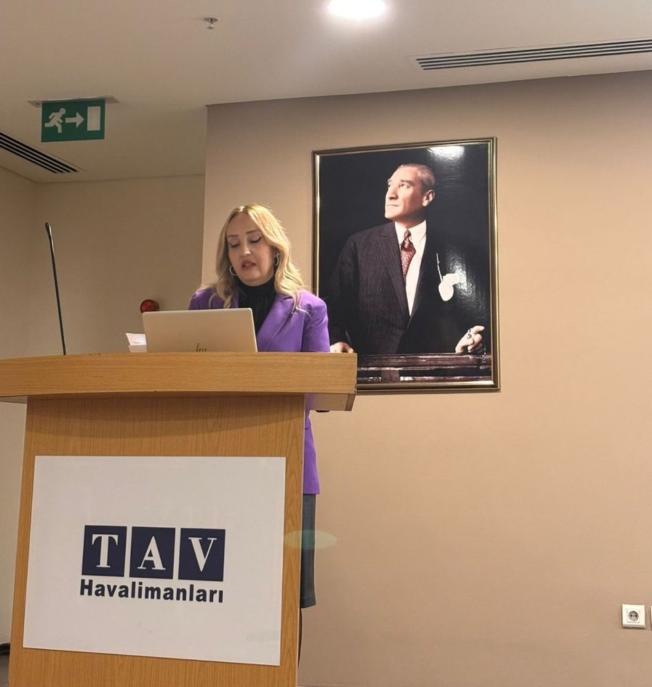 Öğretim Görevlimiz Z. Sanem Uğuz Havacı Kadınlar Söyleşinde Konuşma Yaptı

aybu.edu.tr/sbmyo/tr/haber…

<a href="/ybuankara/">Ankara Yıldırım Beyazıt Üniversitesi</a>