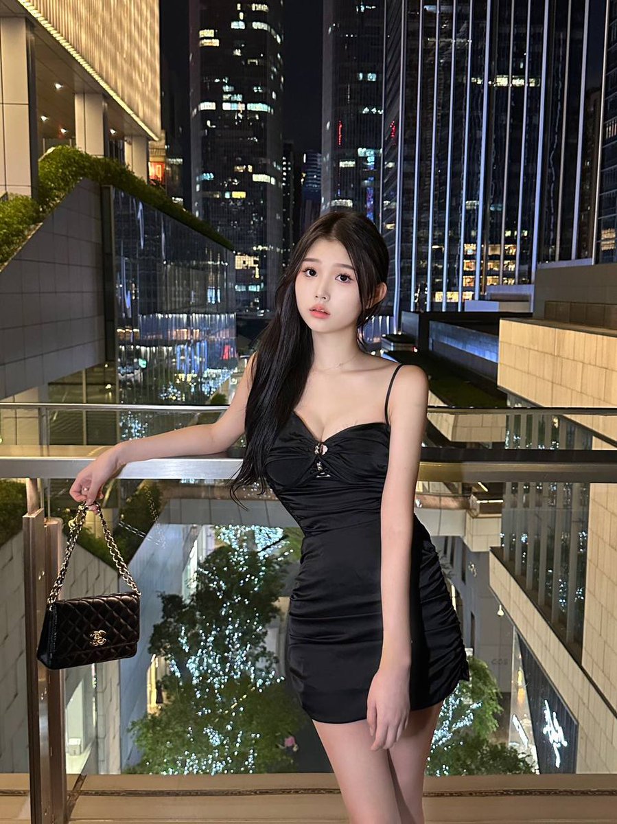 KaylaFrazao's tweet photo. #济南
私信小秘书：https://t.co/U340hXLcUa
今天我想早睡，想早点梦到你，
老师016
主页简介上我
钢城区 https://t.co/FeUlP9vzeM