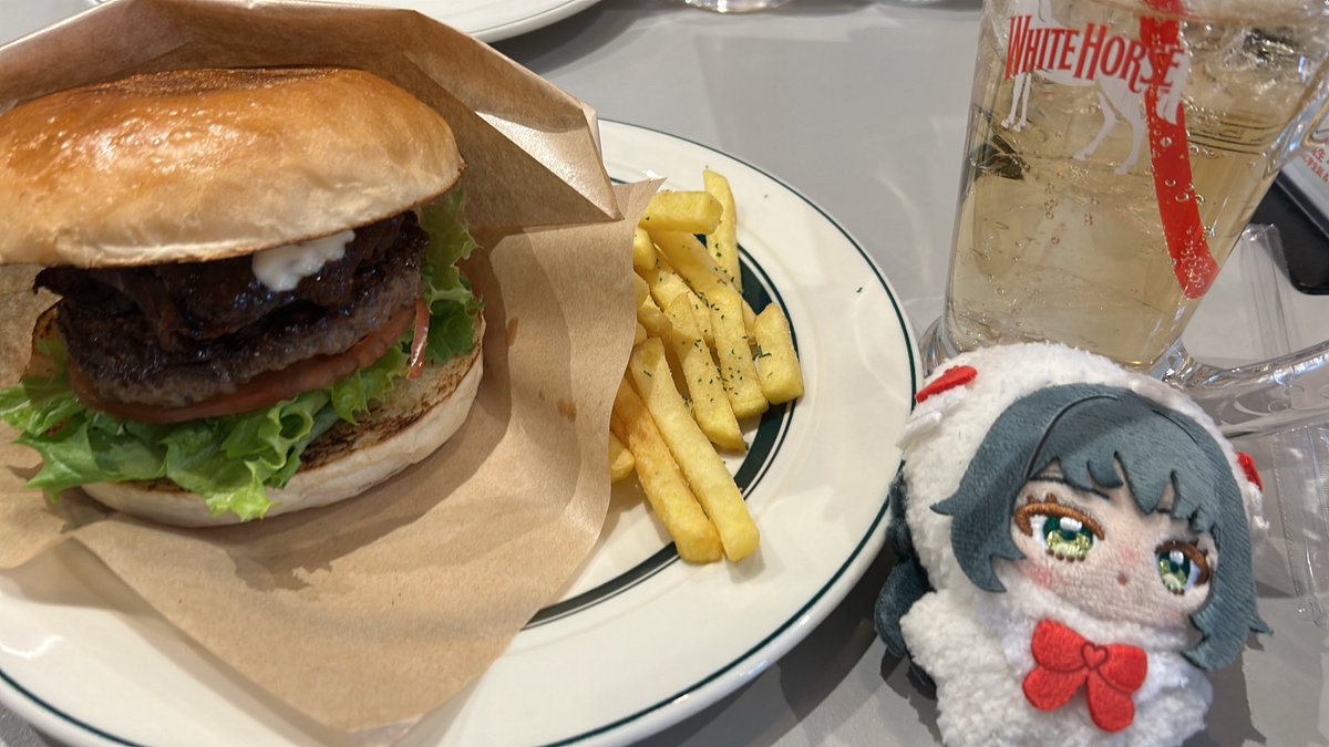手毬とハンバーガー🍔