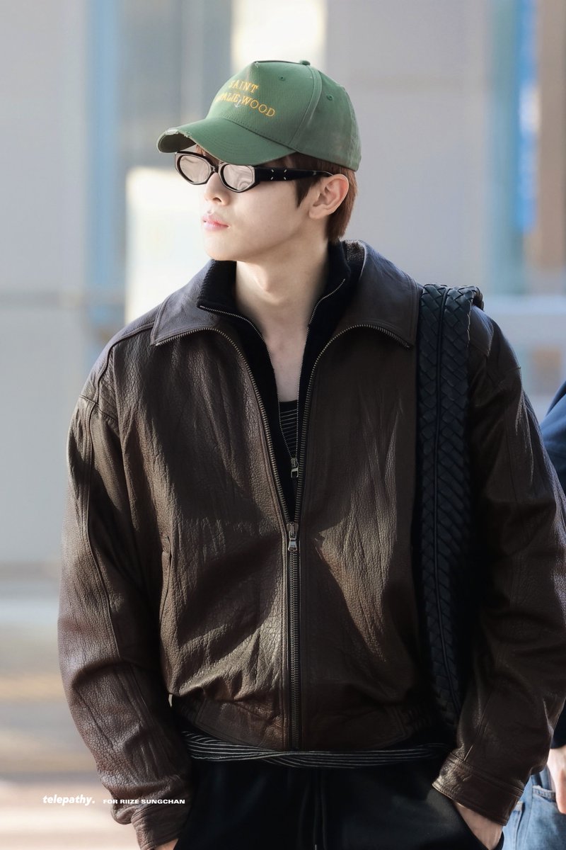 𝐭𝐞𝐥𝐞𝐩𝐚𝐭𝐡𝐲. tweet media