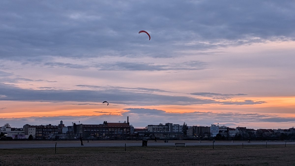 Andreas Schloh tweet media