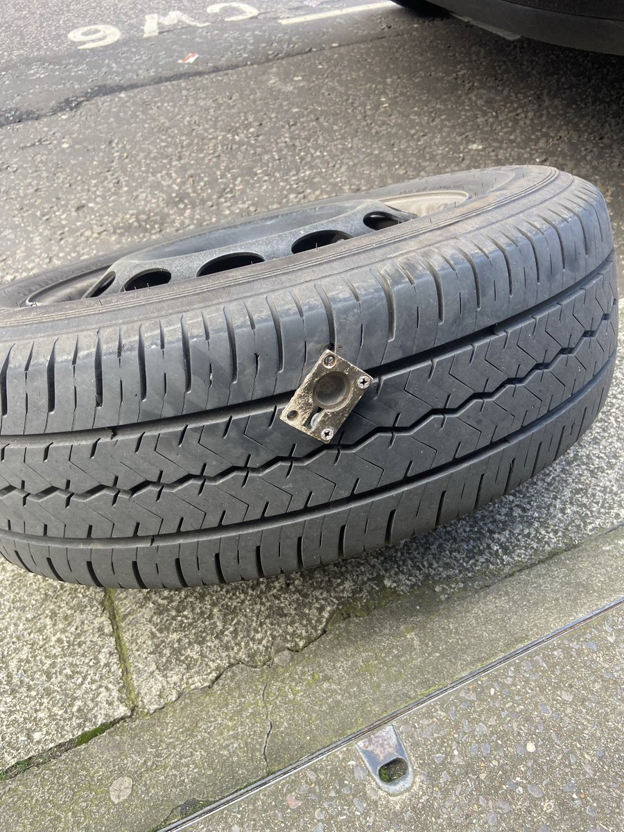 Crazy Ginger Cabbie tweet media