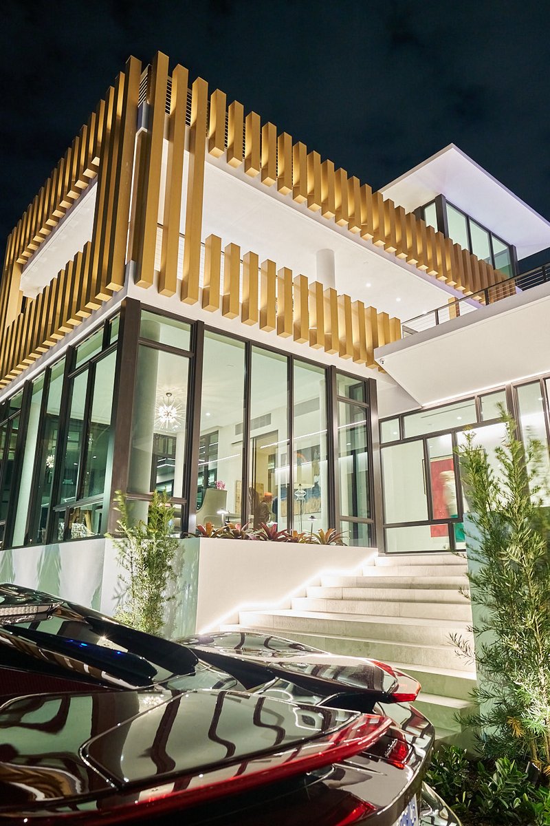 Automobili Pininfarina tweet media