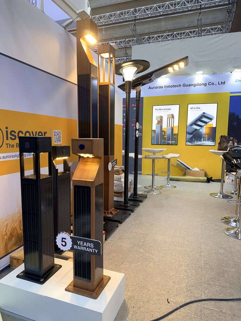 MR_AURORAS's tweet image. The Frankfurt trade fair is about to end.
We look forward to your visits to our booth.

🌟 light+building    Hall 8 E21

Contact：sales10@auroraslighting.com

#solarlighting #solarstreetlight #solargardenlight
#outdoorlighting #Fair #Frankfurt #LEDlghts