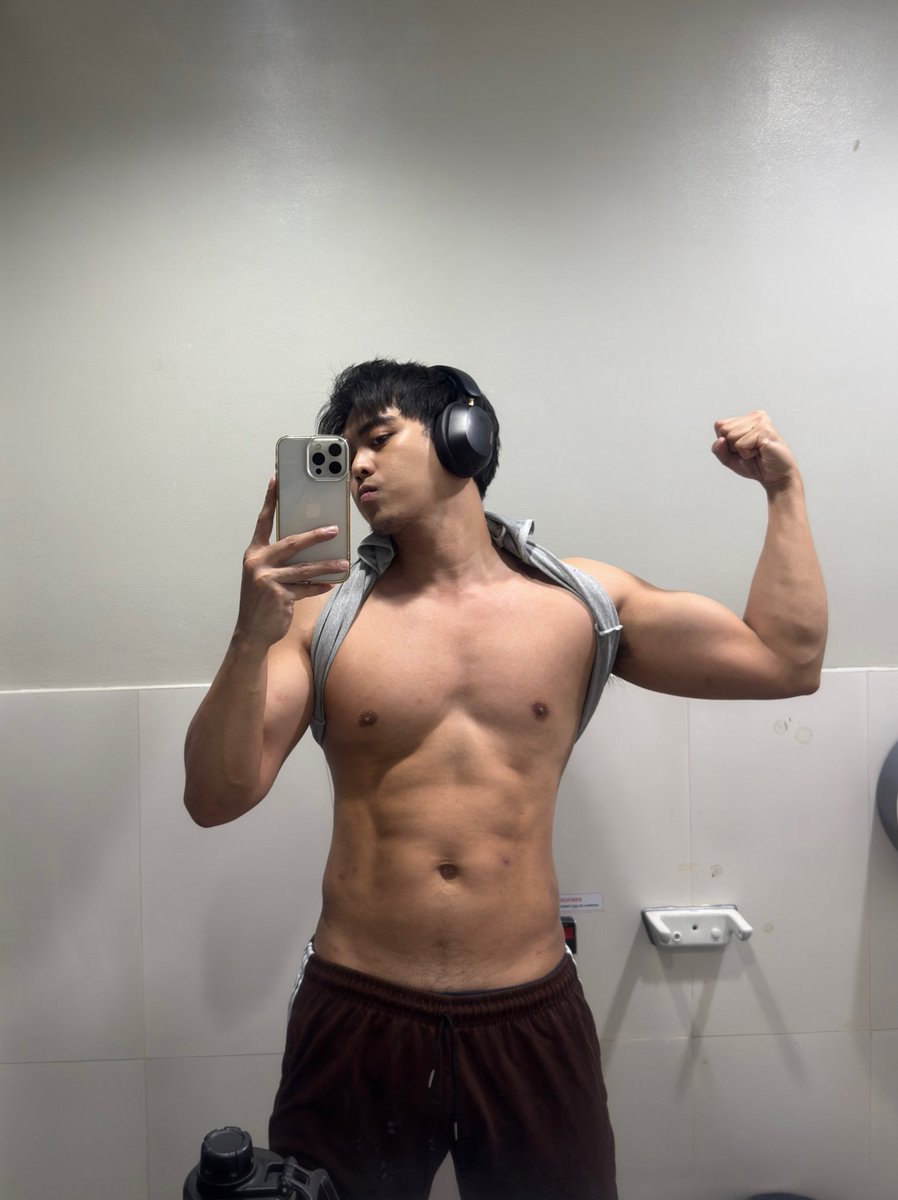 Angelo Castro tweet media