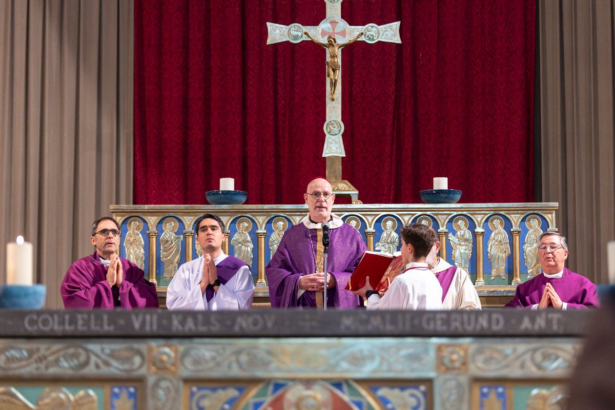 fra Octavi Vilà tweet media