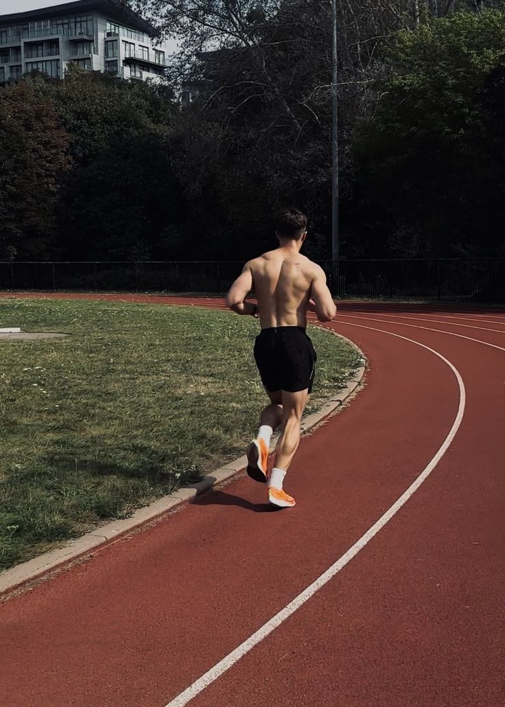 Men's Aesthetic tweet media