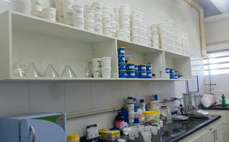QingdaoTHOR's tweet image. 🔬 Quality Starts Long Before the Product Leaves the Factory
In the chemical industry, consistency doesn’t happen by accident. It comes from careful testing and strict control throughout the production process.
#WaterTreatment #PoolChemicals #QualityControl
