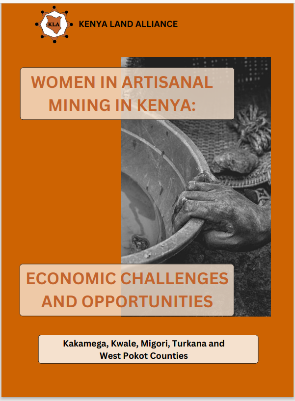 KLandalliance's tweet photo. Women in #ArtisanalMining sustain homes &amp; local economies while under fragile #LandGovernance systems &amp; with minimal recognition of their rights; advancing #WomensLandRights &amp; inclusive land use policies improves their dignity &amp; economic justice for such vulnerable groups. #IWD https://t.co/xcTtO8YVMc