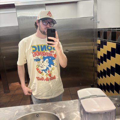 All_That_Powell's tweet photo. I felt good In this fit…yall can’t see the shoes but trust and believe this fit went hard https://t.co/lOkNDpsEra