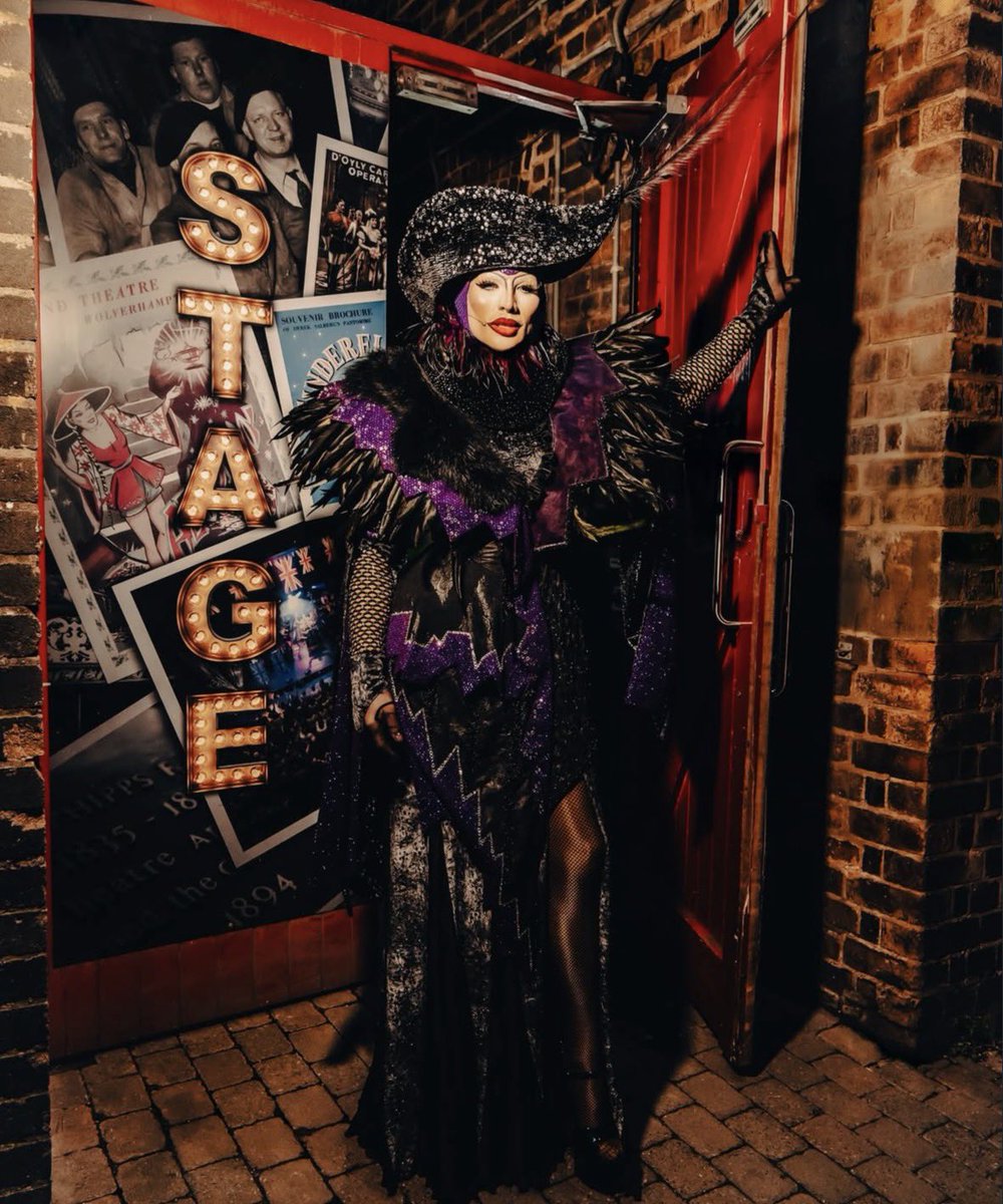 Drag Crave tweet media