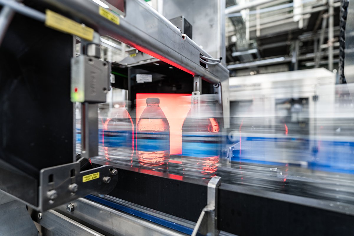 KronesAG's tweet image. You like playing checkers and we love winning in chess! ♟️

Say the winning phrase and subtract an e! ➖

⬇️Tell us the solution to our little riddle! ⬇️

#Krones #KronesAG