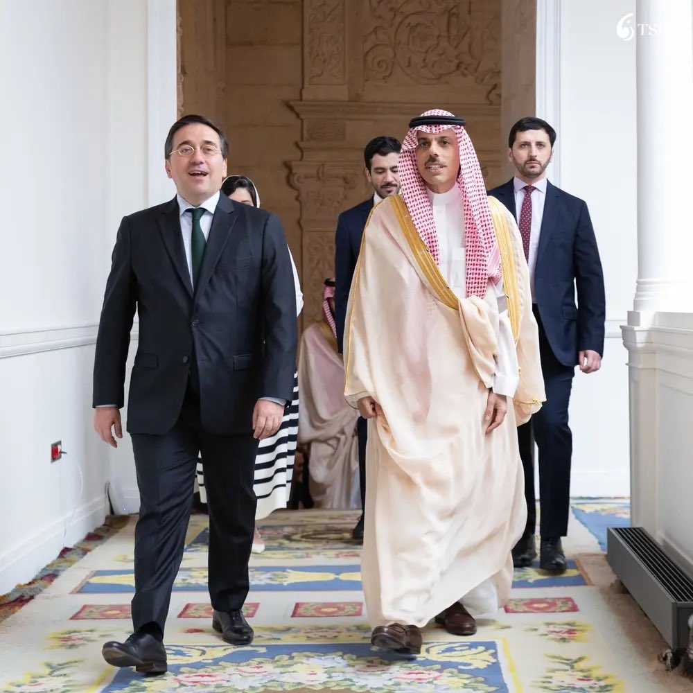اتصال هاتفي بين وزير الخارجية السعودي ونظيره الإسباني حول التصعيد الإقليمي