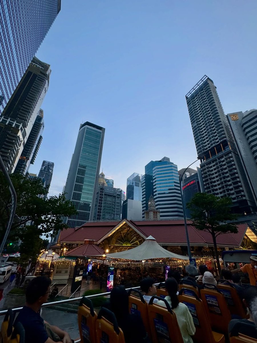 The world in Frames tweet media