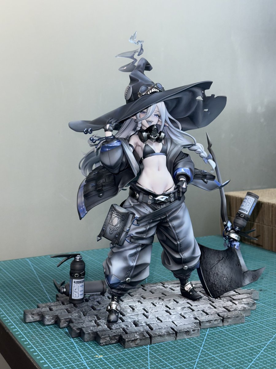 特殊カラー版の消防の魔女の量産品サンプルができましたのでこれから撮影入ります！🫡😎🎥
6月の出荷に向けて頑張ります！💪