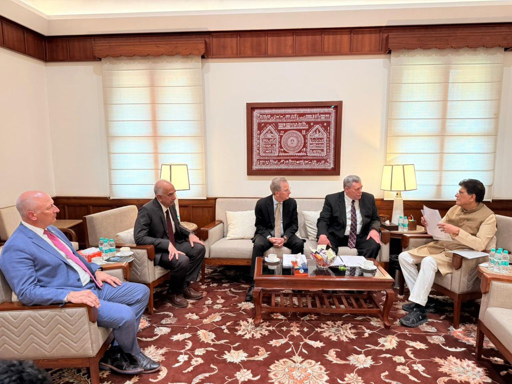 Piyush Goyal tweet media