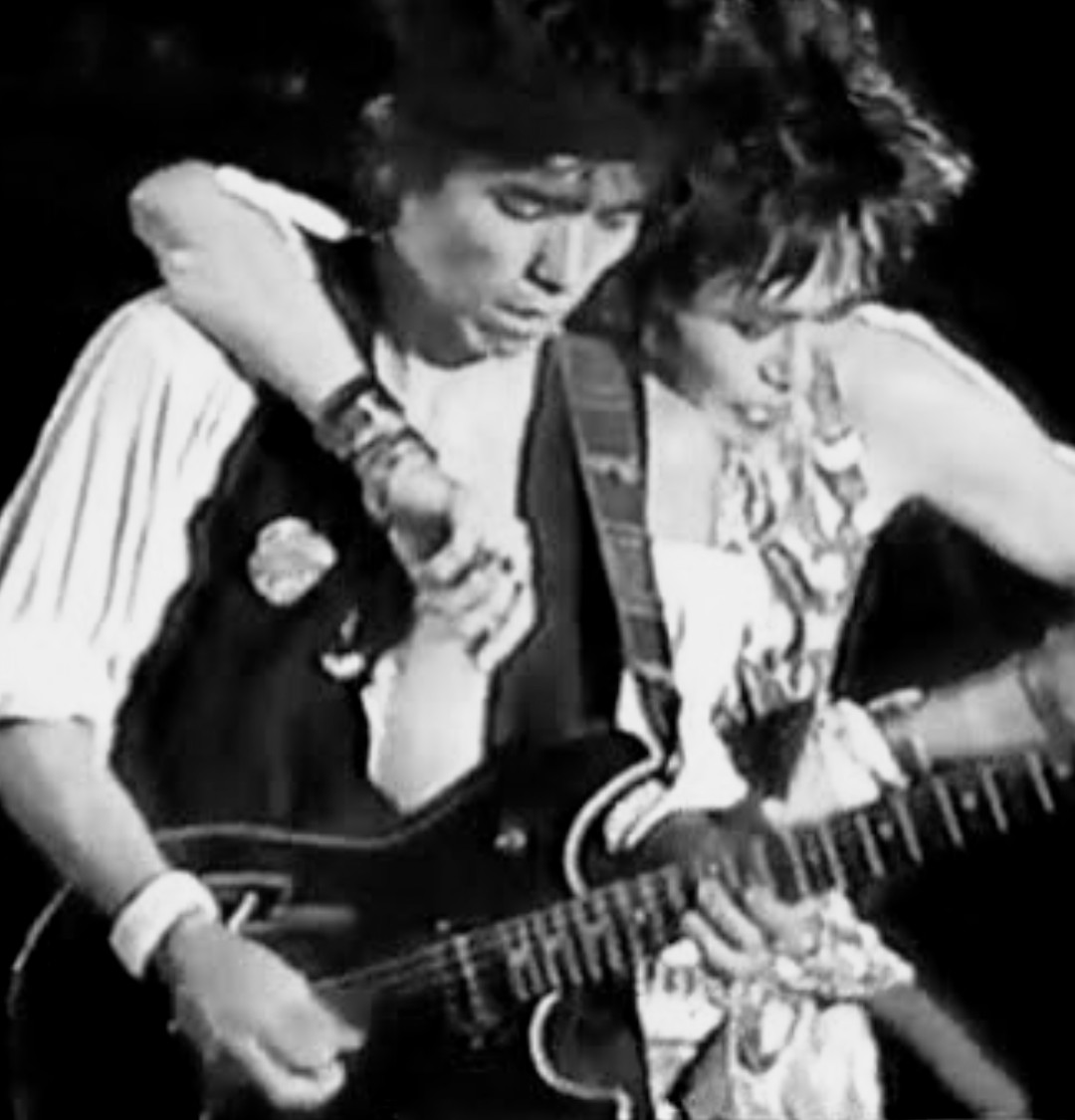 オノカズロー tweet media