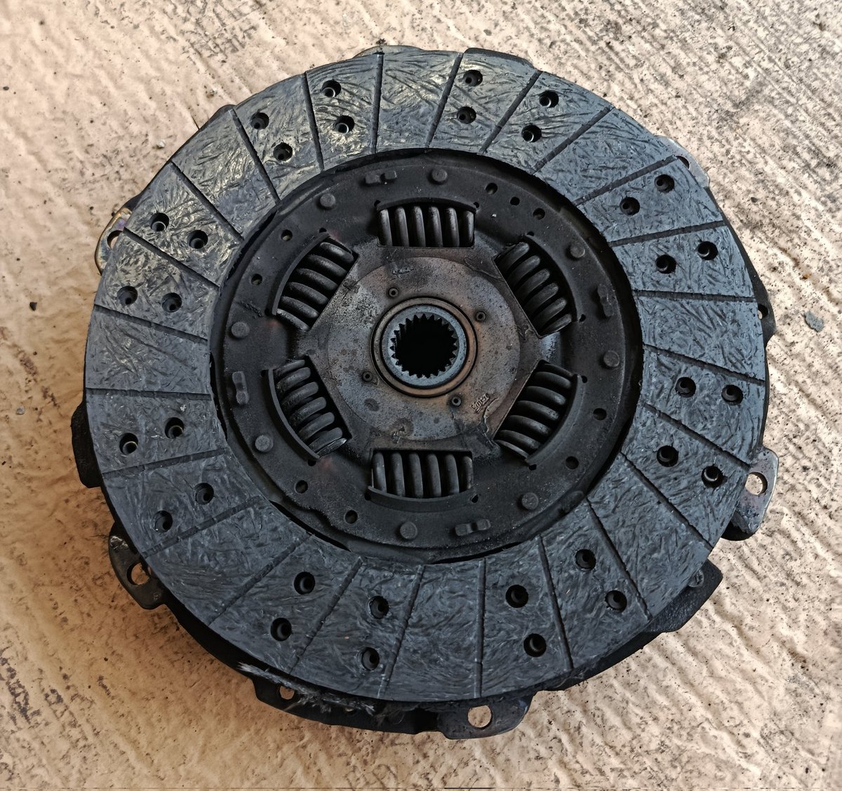 Maximales Drehmoment tweet media