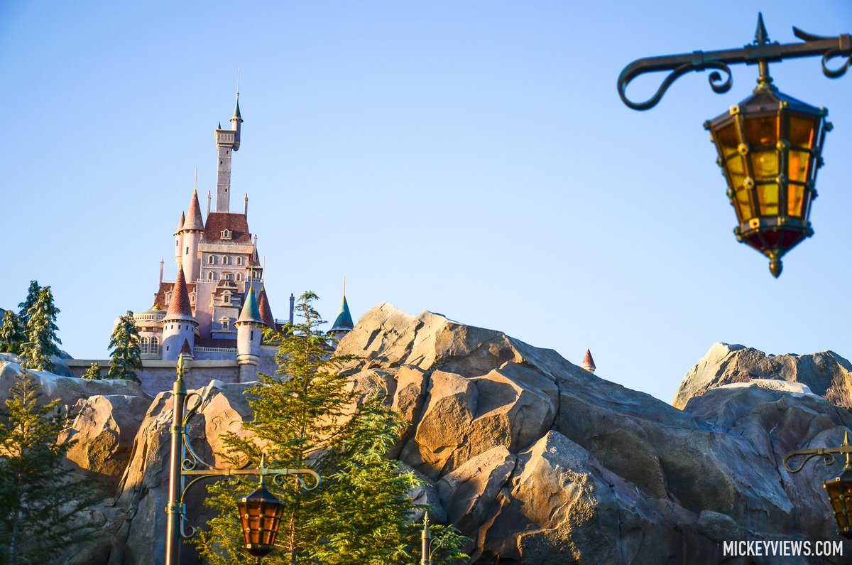 Mickey Views tweet media