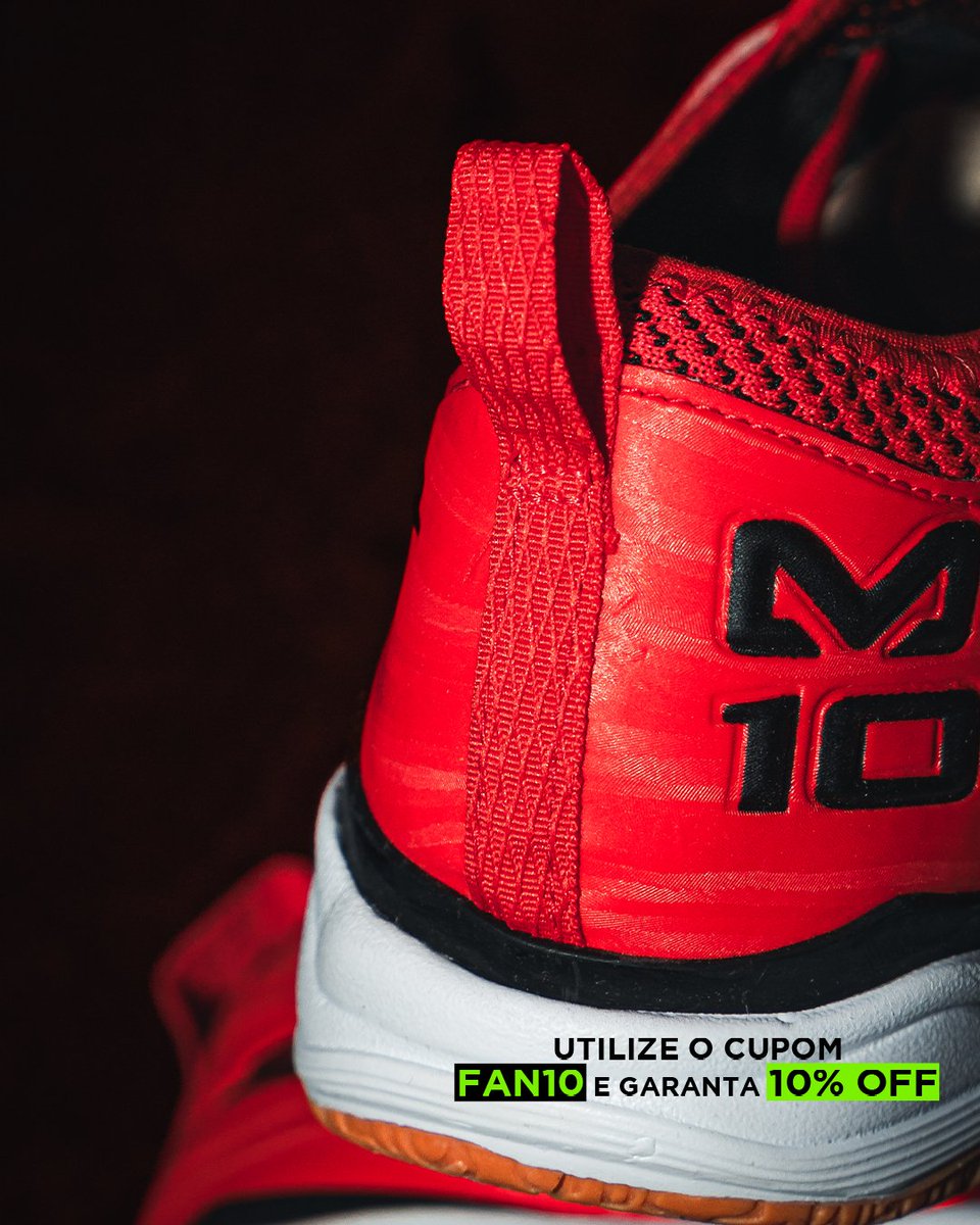futfanatics's tweet image. O Max 1000 Ecoknit Futsal foi feito para você brocar nas quadras. 🔥

A Penalty é nossa parceira na campanha Consumidor Fanático e utilizando o cupom FAN10, você tem 10% OFF. ✅

Quer mais desconto? No pix você ganha +10%. 💰

bitlybr.net/yuti8
#Penalty #Futsal #Consumidor