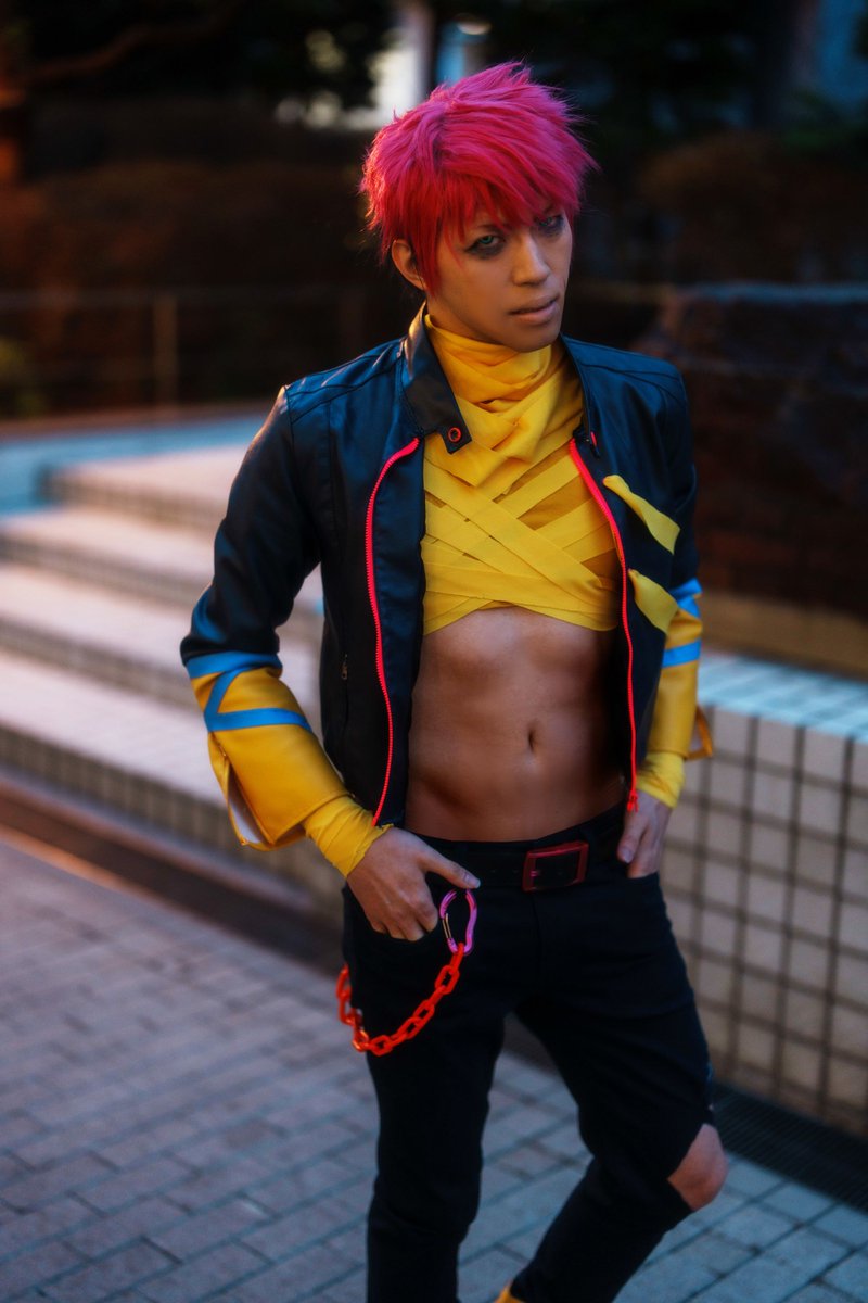 【こっぷれ】ガウマ(SSSS.DYNAZENON)
Photo by かいさん

もうすぐグリユニ3周年ですね……これは公開3日後くらいに、たまらずにTDCで出してきたガウマさん