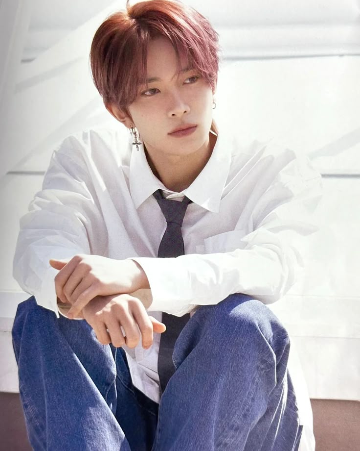 Jklvste's tweet photo. @rolvssunoo @polilulii @BELIFTLAB Enhypen is either 7 or none. Heeseung needs to be in the group because of how hard he's worked all these years; he didn't leave of his own accord, and Engene knows it.#SevEN_ALWAYS
#ENHYPEN_HOME
#ENHYPENIS7
#AlwaysWithYou
#onedoorandengene https://t.co/gxXHavFZcU