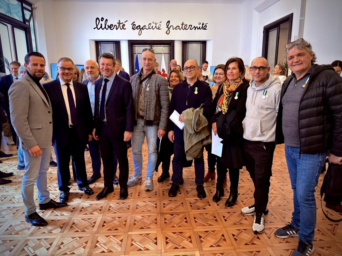 🏅 Remise des Médailles d’Honneur du Travail

J’ai eu le plaisir de participer à la cérémonie de remise des Médailles d’Honneur du Travail, un moment toujours particulier qui permet de mettre à l’honneur celles et ceux qui, par leur engagement et leur fidélité, contribuent chaque