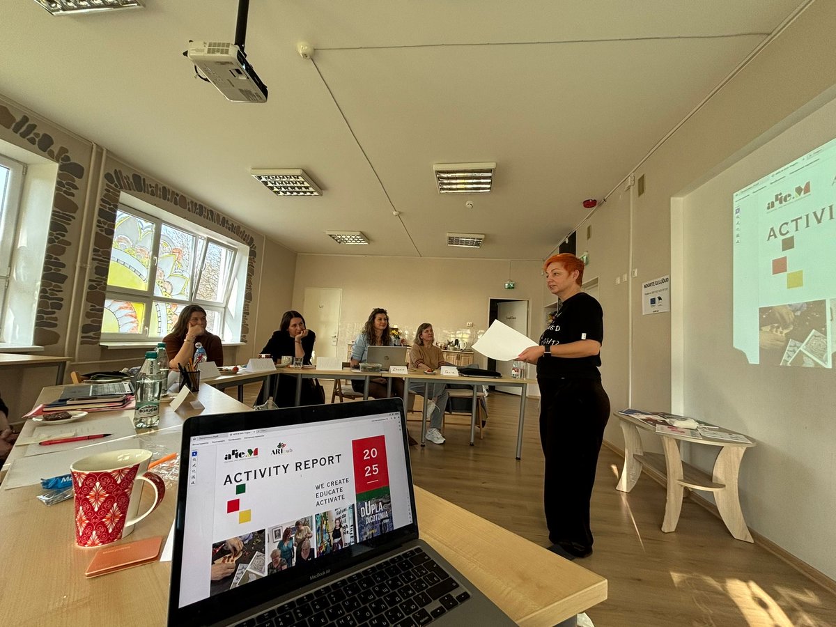 progresylni's tweet photo. Roots &amp; Routes: The Kick-off

March 10-11 | Narva, Estonia 🇪🇪🇺🇦

The first offline meeting within the framework of the "Roots &amp; Routes: Reconciliation, Dialogue, and Community Resilience in Youth Work" project🇪🇺

@TetianaKonvalia @IevgeniaShelest https://t.co/PAsMxAruMw