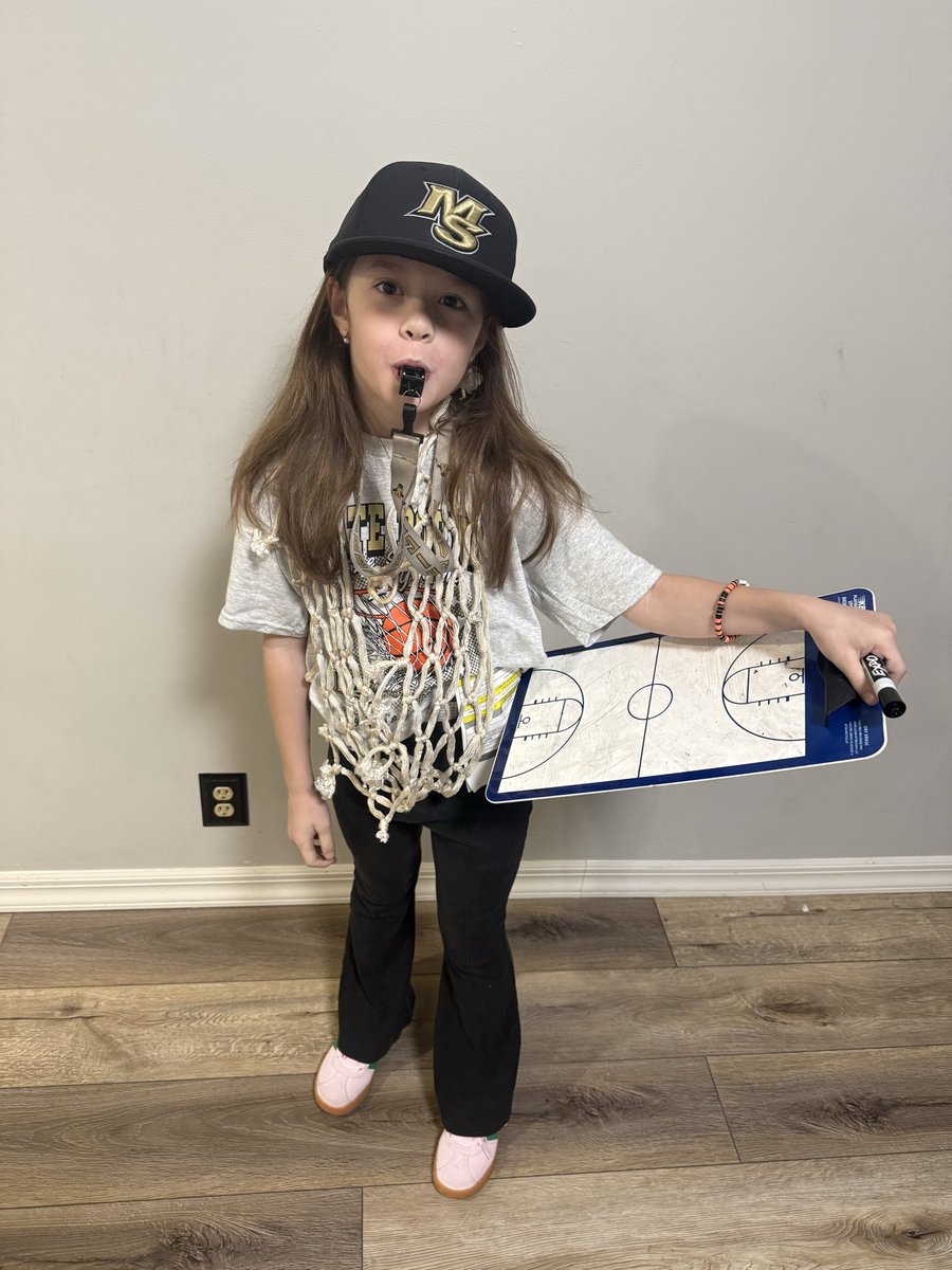 Ben Hamilton tweet media