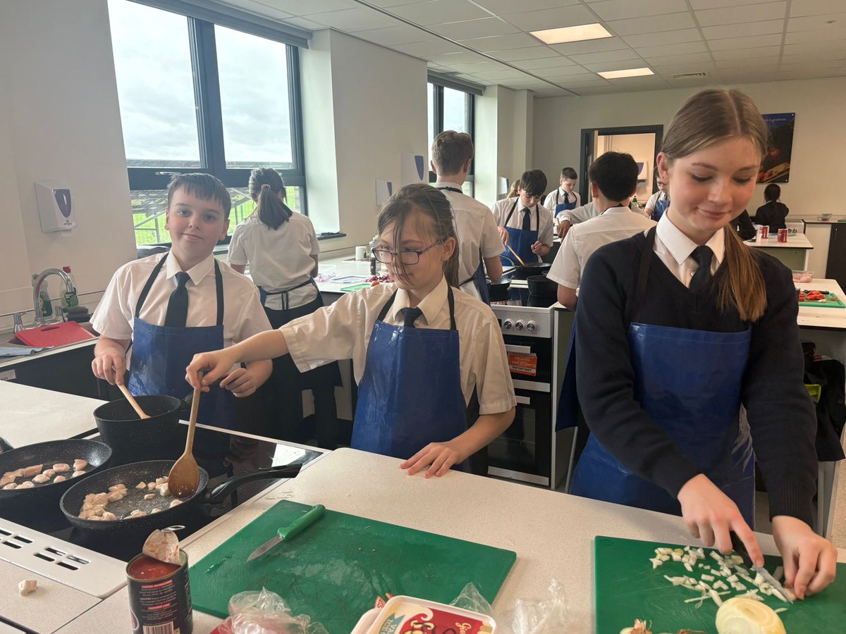 CarletonHigh tweet media