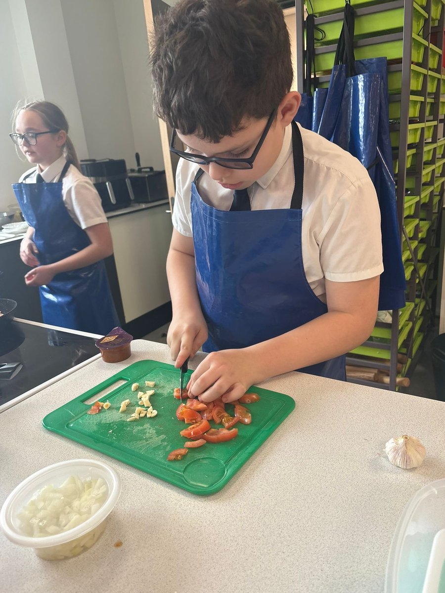 CarletonHigh tweet media