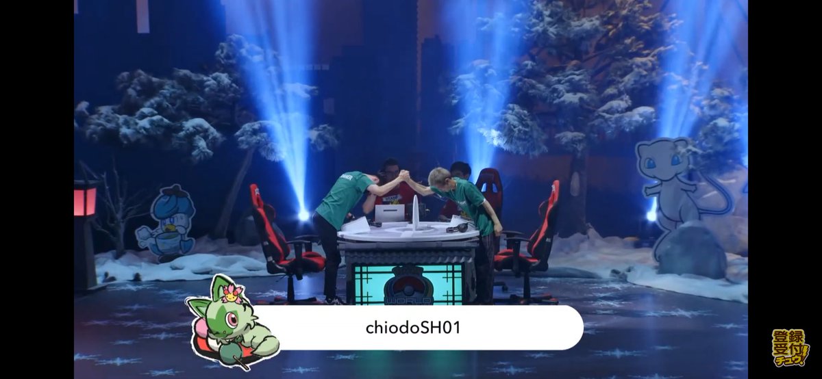 chiodo👖🍒 tweet media