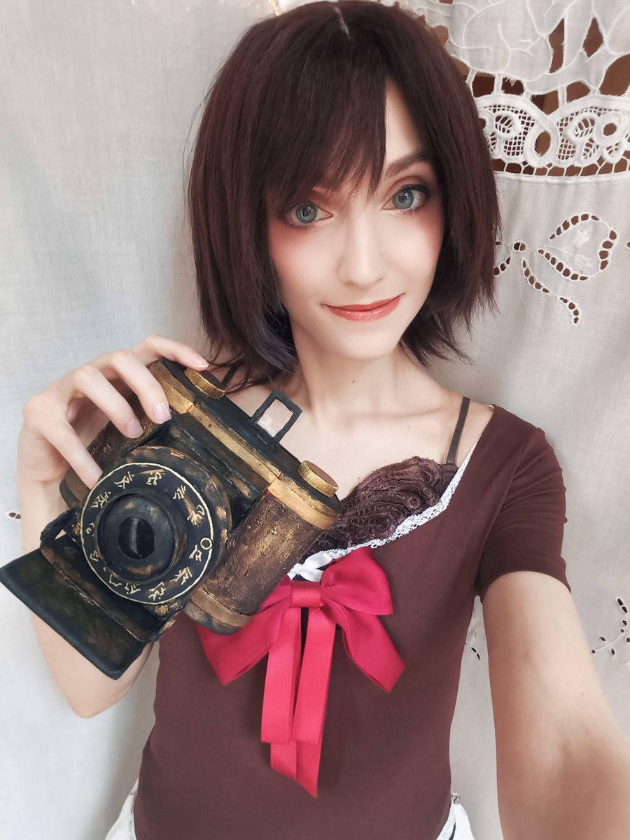 SakiCroft tweet media