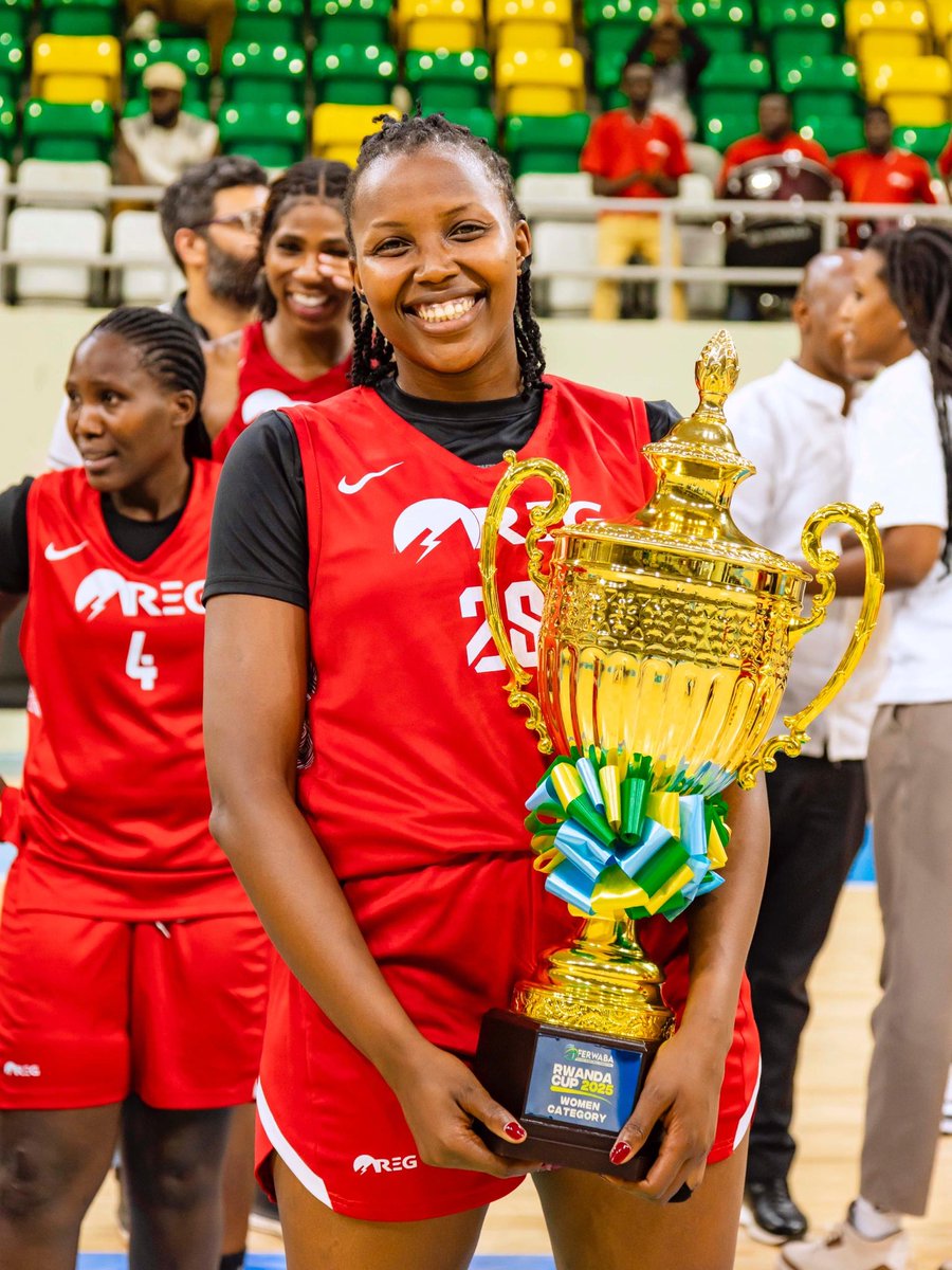 UnivOfKigali's tweet photo. 🌟Meet the Stars🌟
Meet Mushikiwabo Sandrine, Captain of REG Women Basketball Club and a Year 3 Accounting student at the University of Kigali, excelling both on the court and in the classroom. 

#meetthestars #uok #studentathlete #WomenInSports https://t.co/Q0aSzsA62F