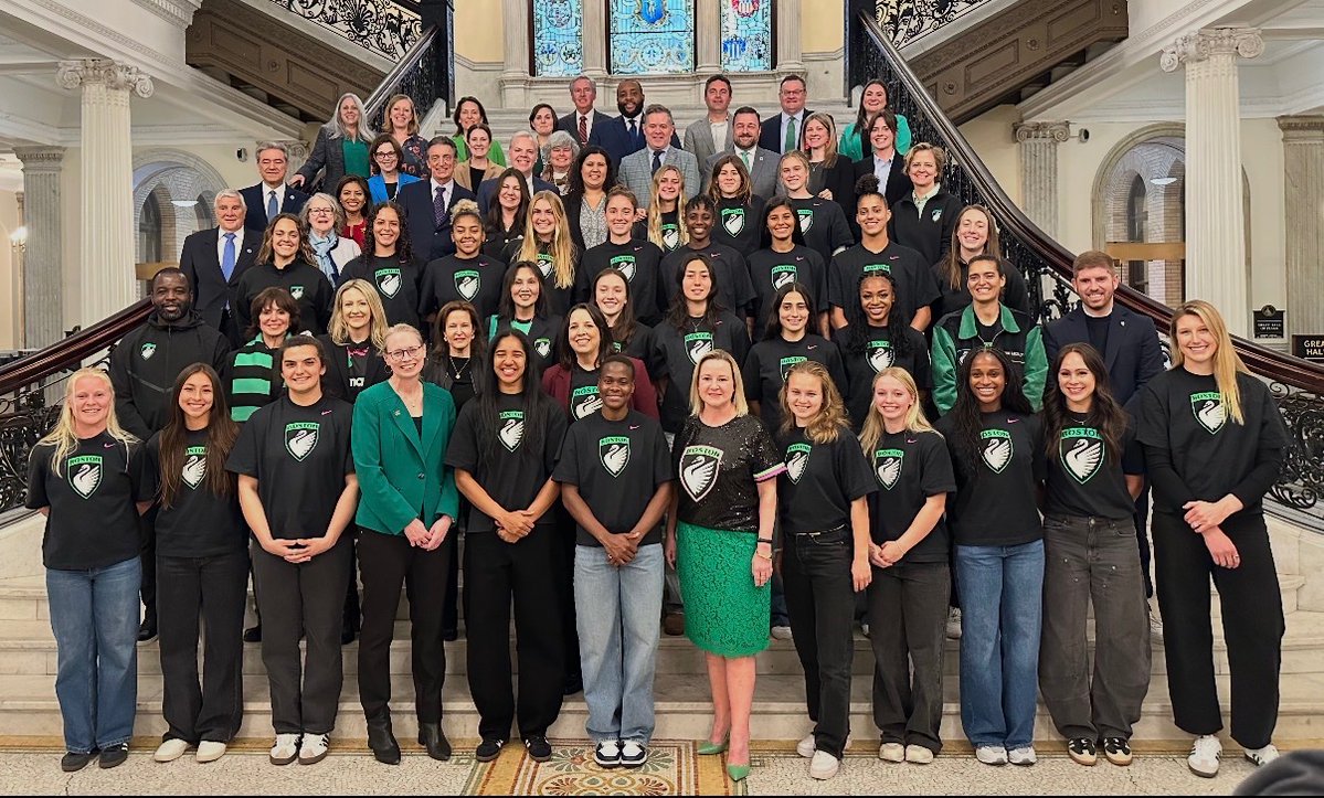 Michelle DuBois tweet media