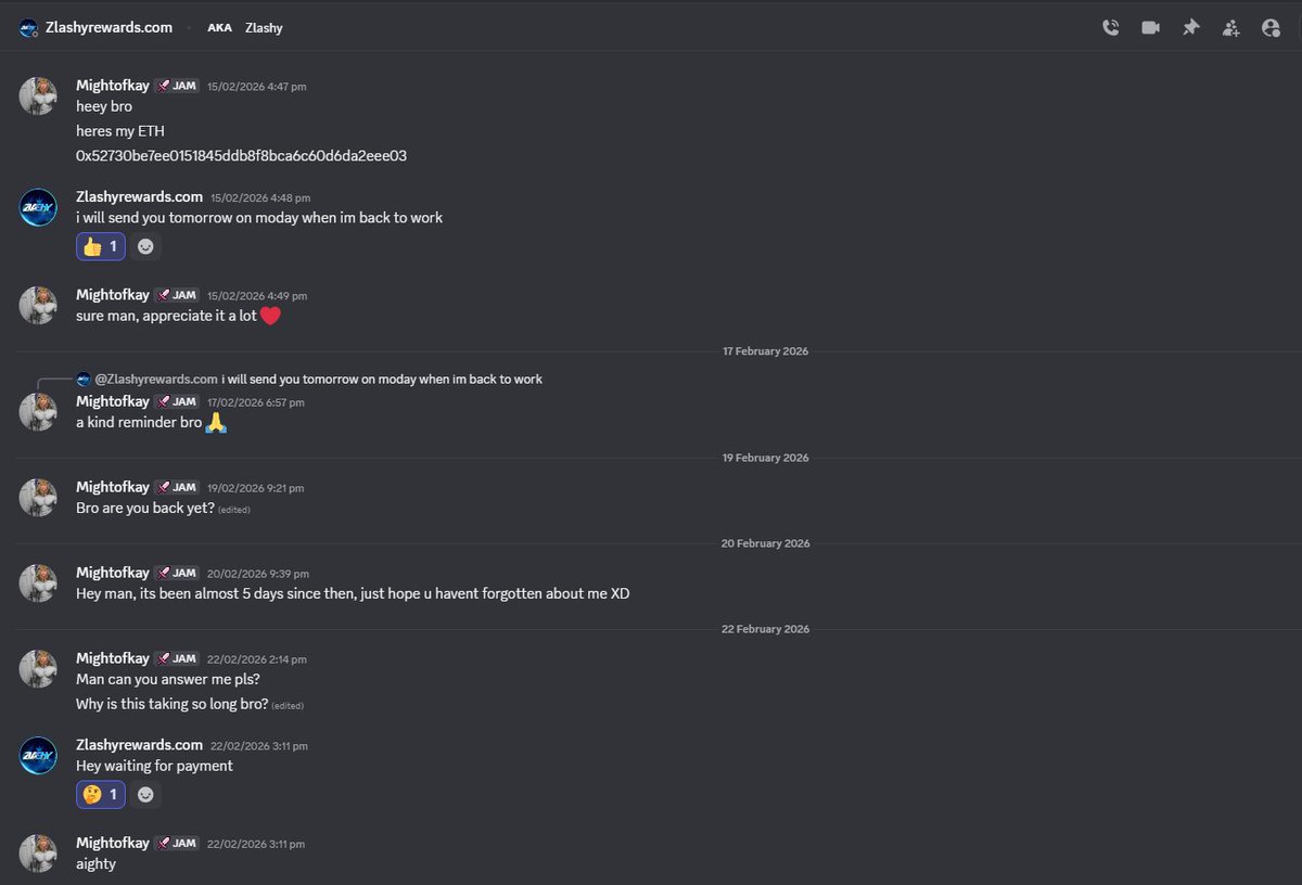 MightofKay's tweet photo. 1 month later and @YtZlashy still haven't paid my prize and been delaying with lame excuses and continues to ignore my messages... he has time to play League of Legends, send me phishing links and claim he's been hacked,  but no time to answer people he needs to pay gw winnings... at this point @TheCryptv and other hosts should reconsider working with him!