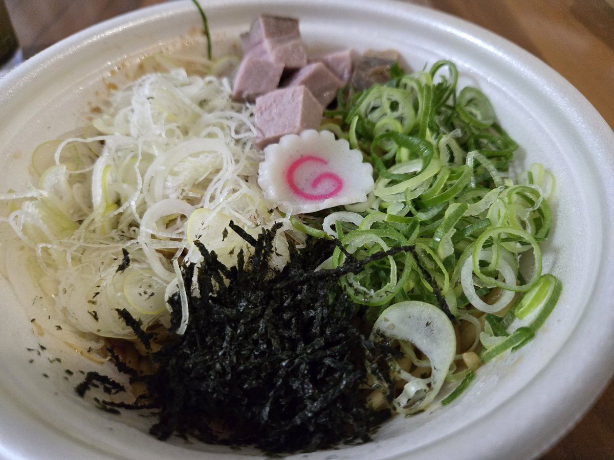 EtsuInu's tweet photo. まぜそば🍜をテイクアウト😋 https://t.co/CJmZUqr02x