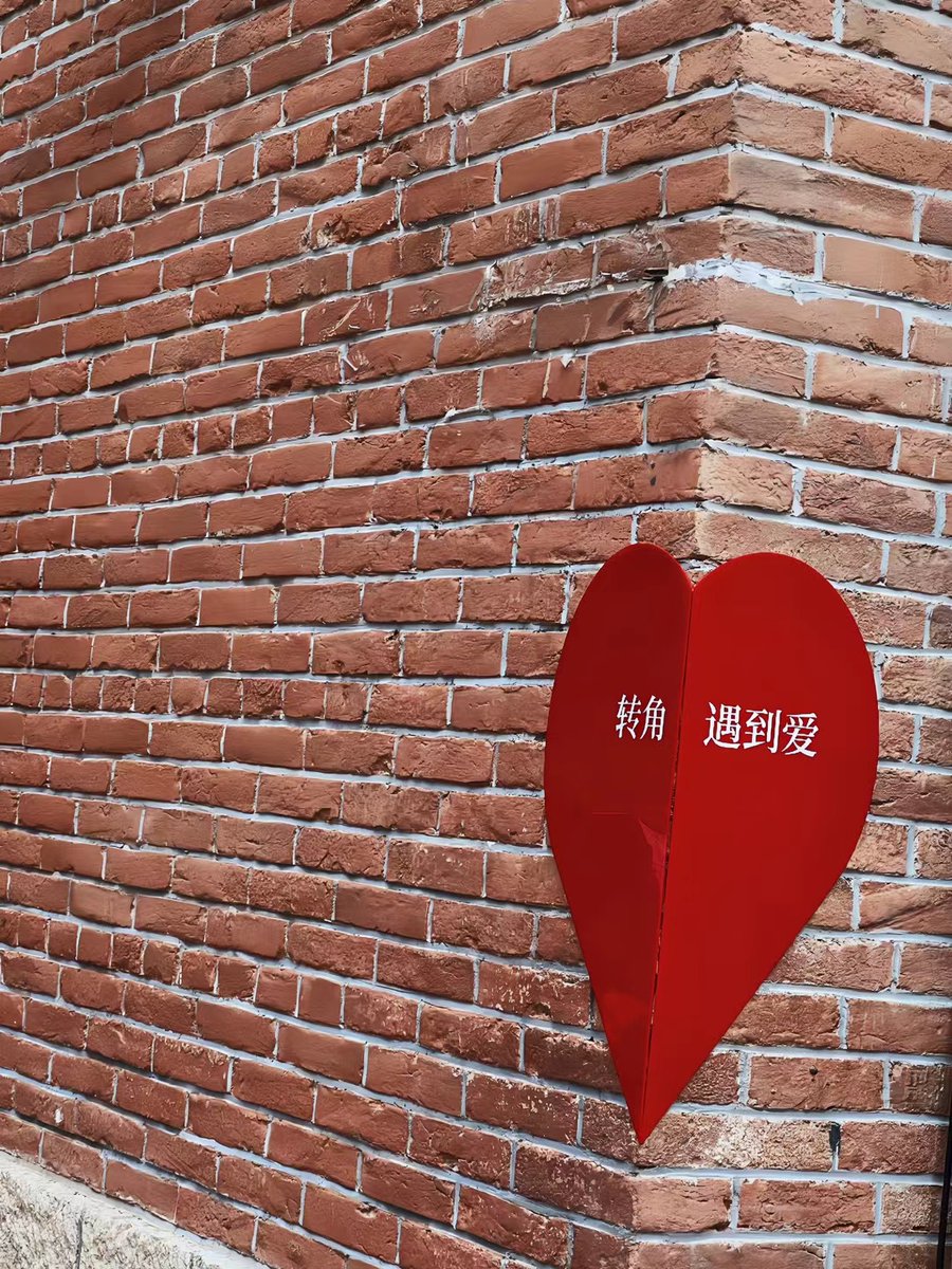 Oktay Tukeik AanIiz tweet media