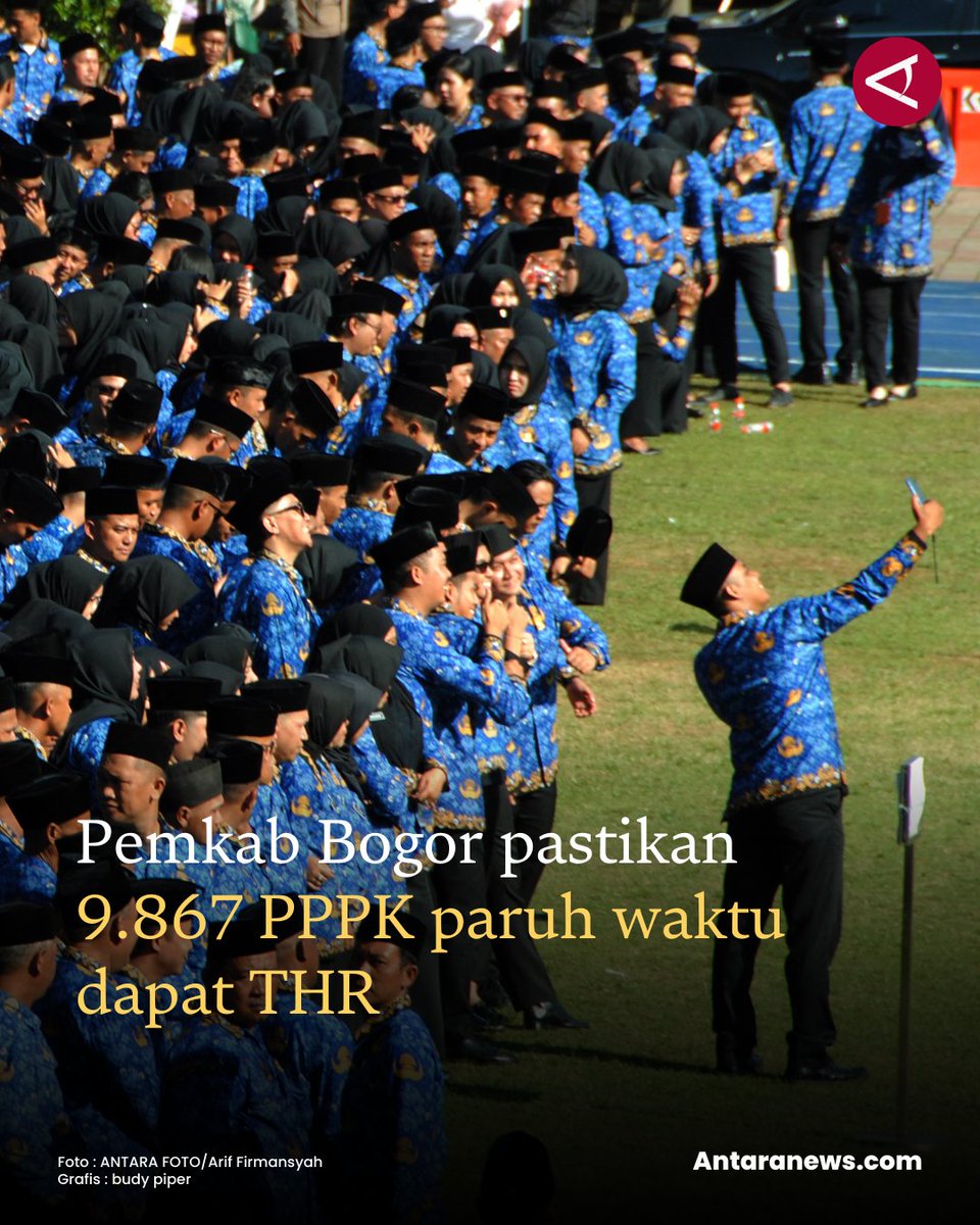 antaranews's tweet image. “Insya Allah dapat. Pak Bupati Bogor Rudy Susmanto sudah menginstruksikan kepada TAPD agar mengalokasikan anggaran untuk THR PPPK paruh waktu,” kata Ajat.

#pppk #bogor #thr 
Baca selengkapnya 
antaranews.com/berita/5471227…