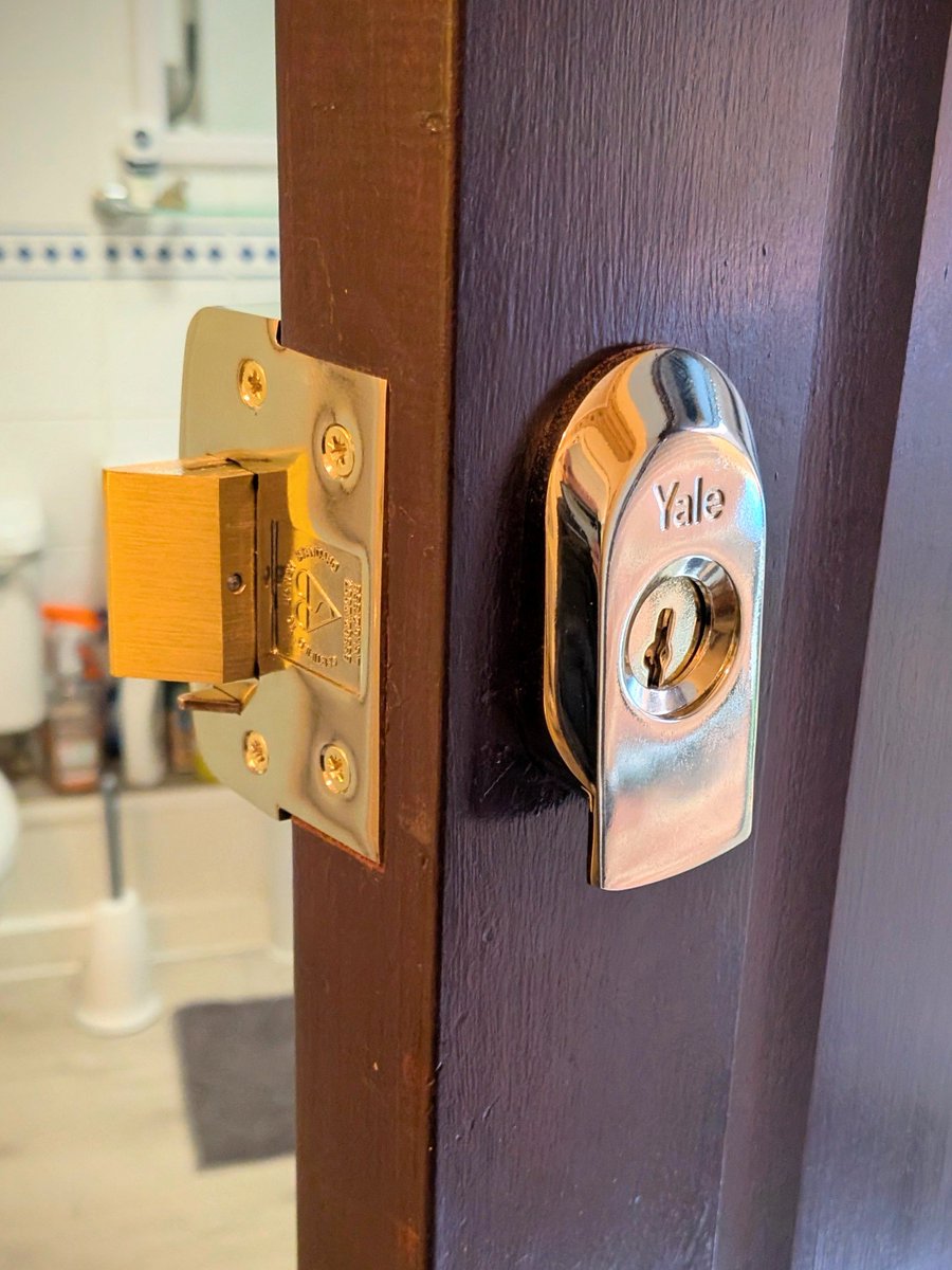 CSM Security Locksmiths tweet media